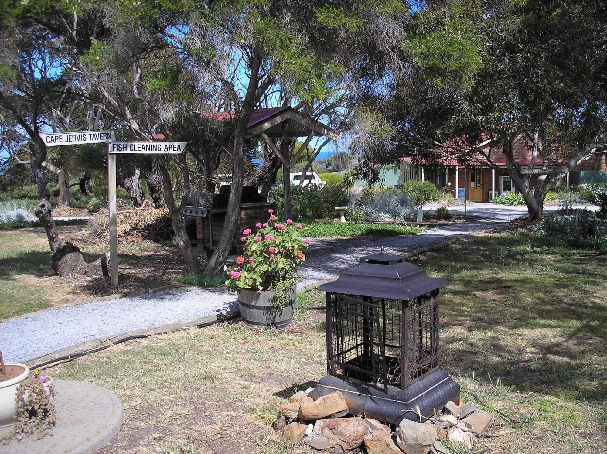 Cape Jervis Holiday Units ภายนอก รูปภาพ