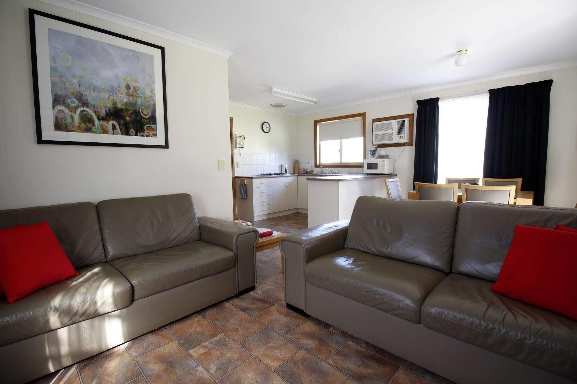 Cape Jervis Holiday Units ภายนอก รูปภาพ